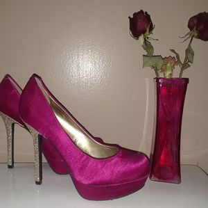 Glamorous Candies never been worn high heels.